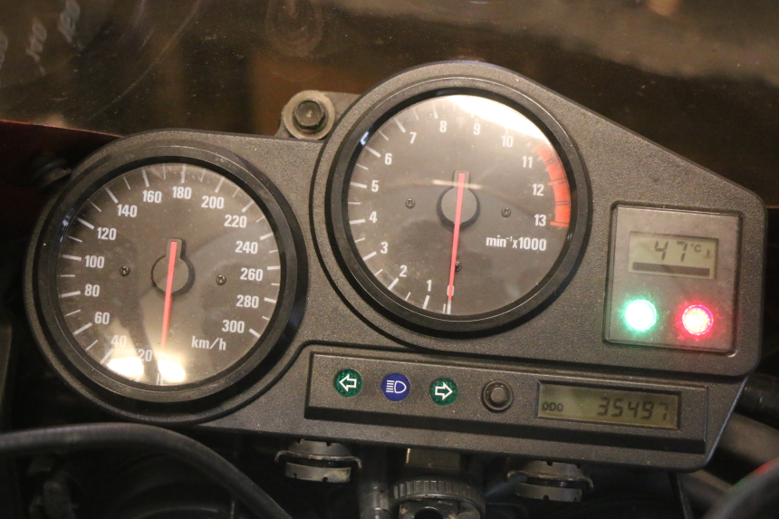 photo de SPEEDOMETER HONDA CBR 919 RR FIREBLADE 900 (1998 - 1999)
