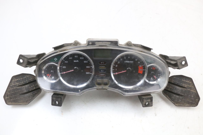 photo de SPEEDOMETER HONDA FES S-WING SWING ABS 125 (2007 - 2015)