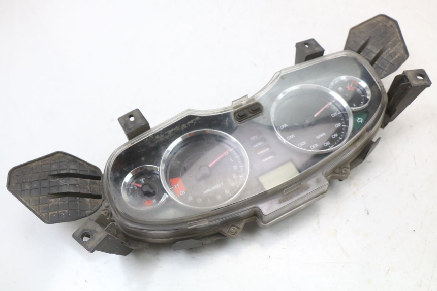 photo de SPEEDOMETER HONDA FES S-WING SWING ABS 125 (2007 - 2015)