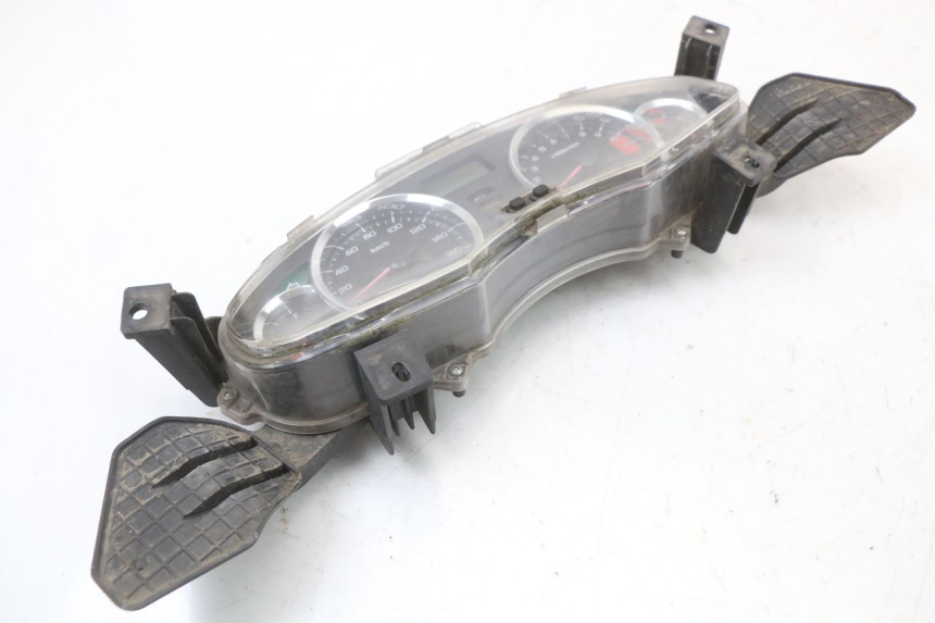 photo de SPEEDOMETER HONDA FES S-WING SWING ABS 125 (2007 - 2015)