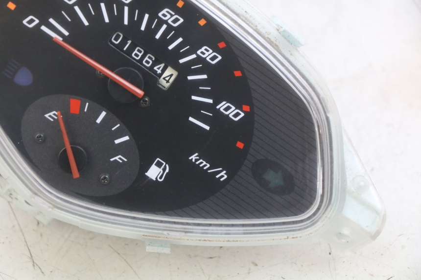 photo de SPEEDOMETER HONDA SCV LEAD 100 (2003 - 2007)