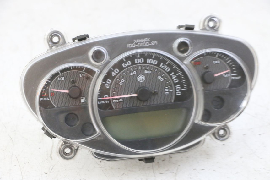photo de SPEEDOMETER PIAGGIO IE MP3 YOURBAN 300 (2011 - 2016)