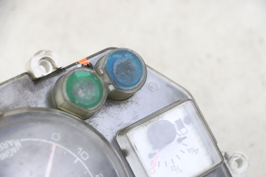 photo de SPEEDOMETER PEUGEOT JET FORCE CARBU 50 (2003 - 2016)