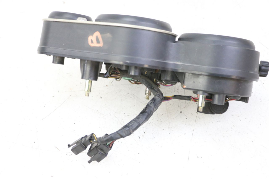 photo de SPEEDOMETER KAWASAKI ZR7 ZR-7 S 750 (1999 - 2004)