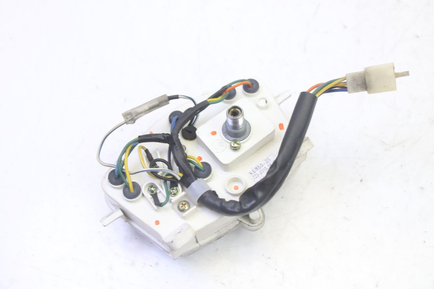 photo de SPEEDOMETER PEUGEOT KISBEE 2T 50 (2010 - 2017)