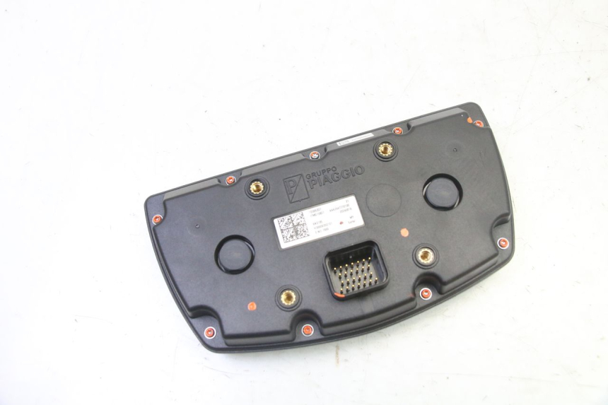 photo de SPEEDOMETER PIAGGIO MP3 HPE 310 (2024 - 2025)