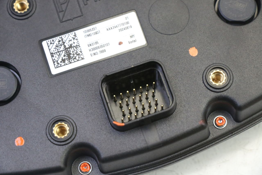 photo de SPEEDOMETER PIAGGIO MP3 HPE 310 (2024 - 2025)