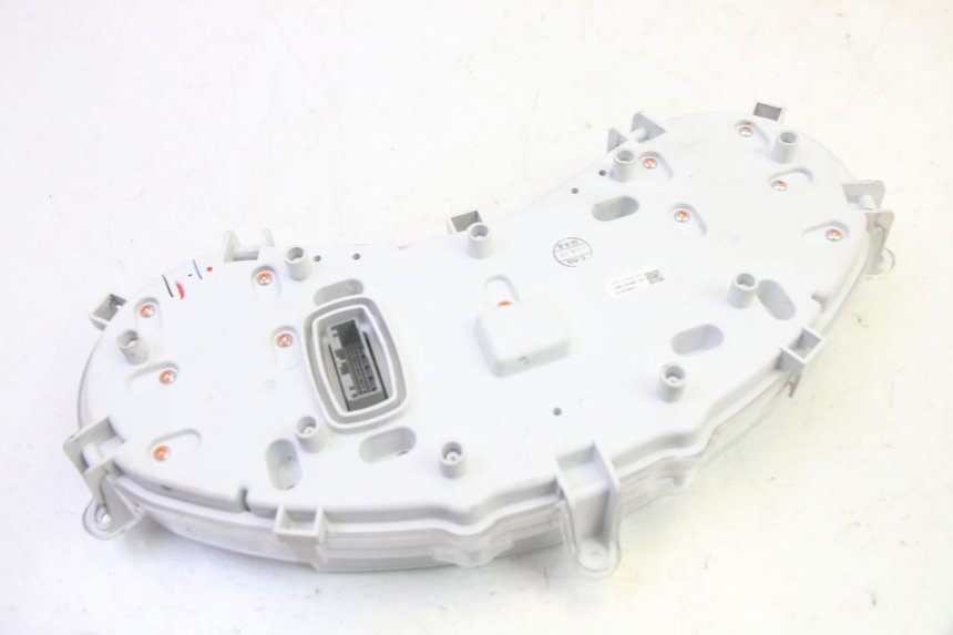 photo de SPEEDOMETER PIAGGIO MP3 HPE 350 (2018 - 2020) - Markings and original references