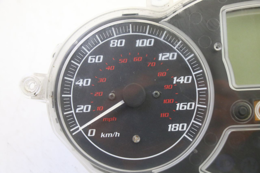 photo de SPEEDOMETER PIAGGIO MP3 LT 400 (2007 - 2012) - Component detail