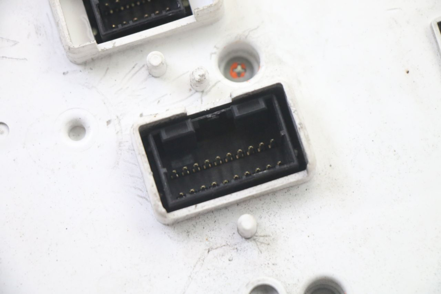 photo de SPEEDOMETER PIAGGIO MP3 500 (2011 - 2015)