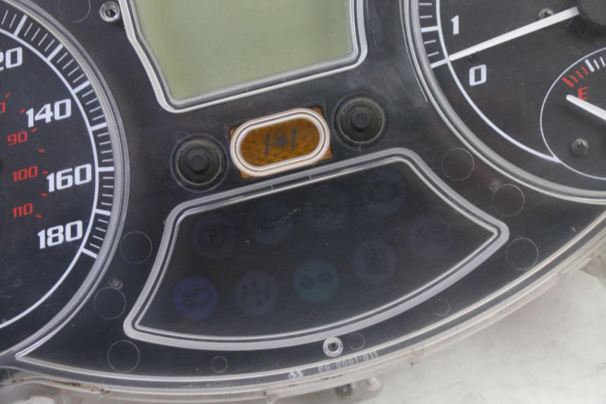 photo de SPEEDOMETER PIAGGIO MP3 500 (2011 - 2015)