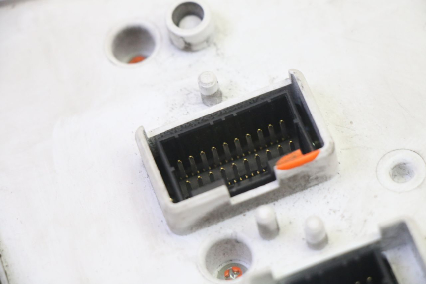 photo de SPEEDOMETER PIAGGIO MP3 125 (2006 - 2014)