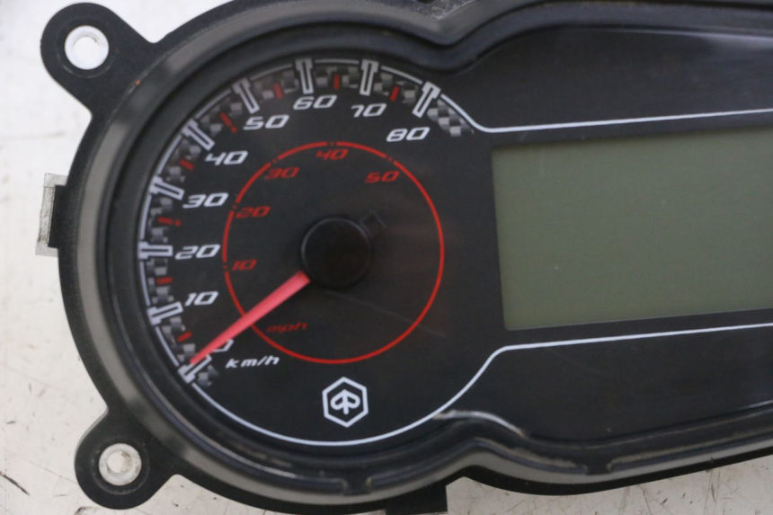 photo de SPEEDOMETER PIAGGIO NEW TYPHOON 50 (2018 - 2021)