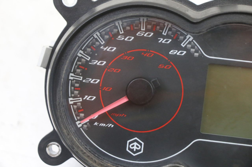 photo de SPEEDOMETER PIAGGIO NEW TYPHOON 50 (2018 - 2021)