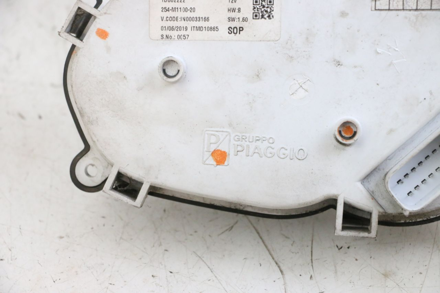 photo de SPEEDOMETER PIAGGIO NEW TYPHOON 50 (2018 - 2021) - Technical close-up