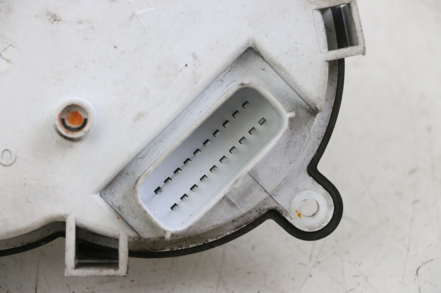 photo de SPEEDOMETER PIAGGIO NEW TYPHOON 50 (2018 - 2021) - Fixing points details