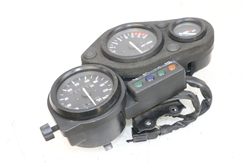 photo de SPEEDOMETER HONDA NSR R 125 (1994 - 2003) - Alternative perspective