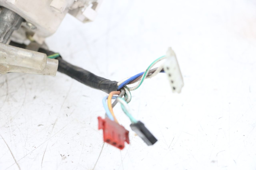 photo de SPEEDOMETER SYM ORBIT 2 4T 50 (2008 - 2017) - High-resolution close-up