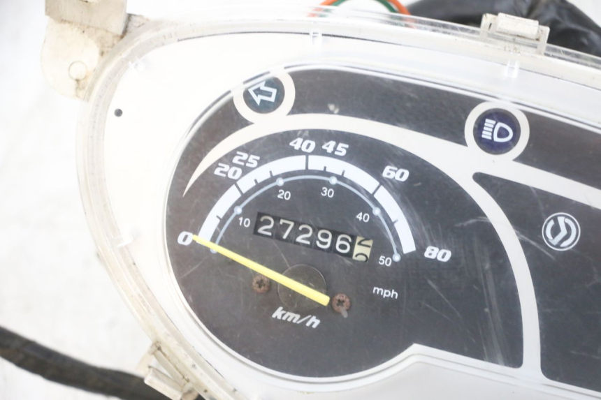 photo de SPEEDOMETER SYM ORBIT 2 4T 50 (2008 - 2017) - Alternative angle