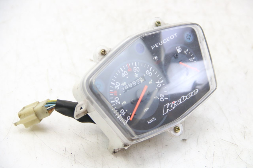 photo de SPEEDOMETER PEUGEOT KISBEE 2T 50 (2010 - 2017)