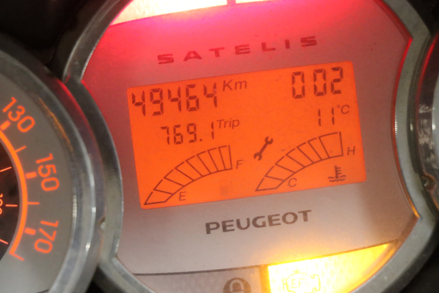 photo de SPEEDOMETER PEUGEOT SATELIS 125 (2010 - 2012)