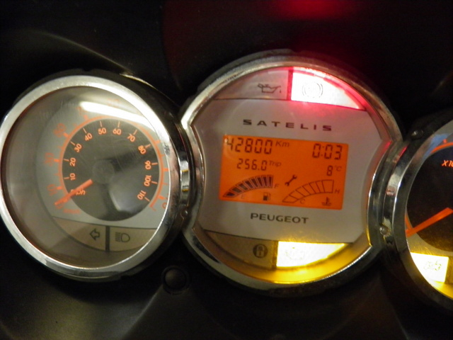 photo de SPEEDOMETER PEUGEOT SATELIS 125 (2006 - 2009)