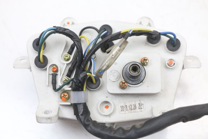 photo de SPEEDOMETER PEUGEOT STREETZONE I 2T 50 (2018 - 2020)