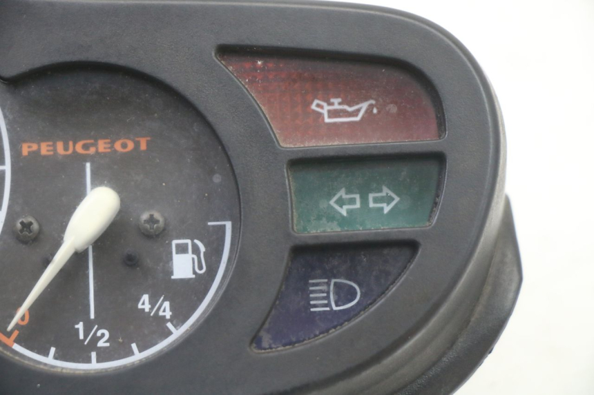 photo de SPEEDOMETER PEUGEOT TREKKER TKR 50 (2005 - 2014)