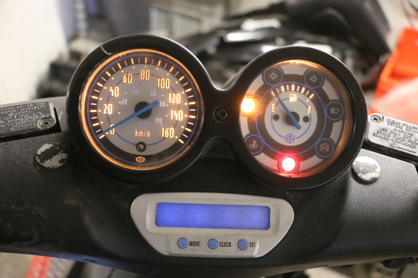 photo de SPEEDOMETER PIAGGIO BEVERLY 125 (1998 - 2005)