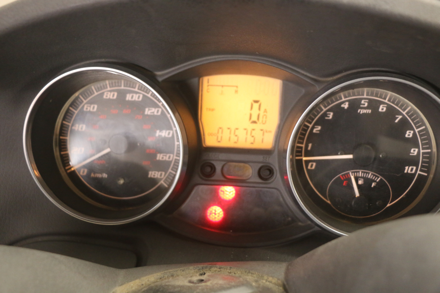 photo de SPEEDOMETER PIAGGIO MP3 LT 400 (2007 - 2012)