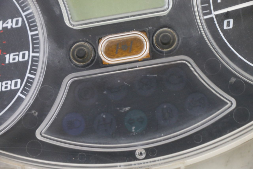 photo de SPEEDOMETER PIAGGIO MP3 LT 400 (2007 - 2012)
