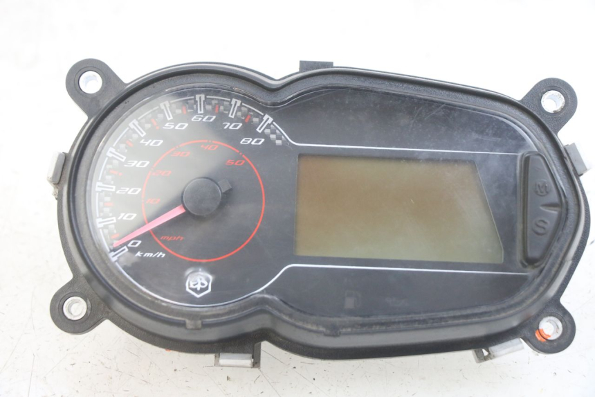 photo de SPEEDOMETER PIAGGIO NEW TYPHOON 50 (2018 - 2021)