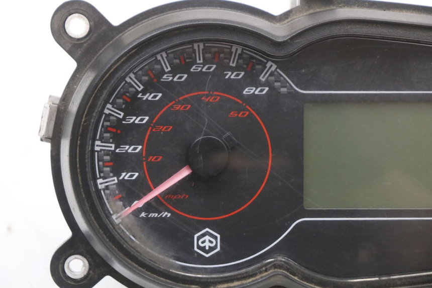 photo de SPEEDOMETER PIAGGIO NEW TYPHOON 50 (2018 - 2021)