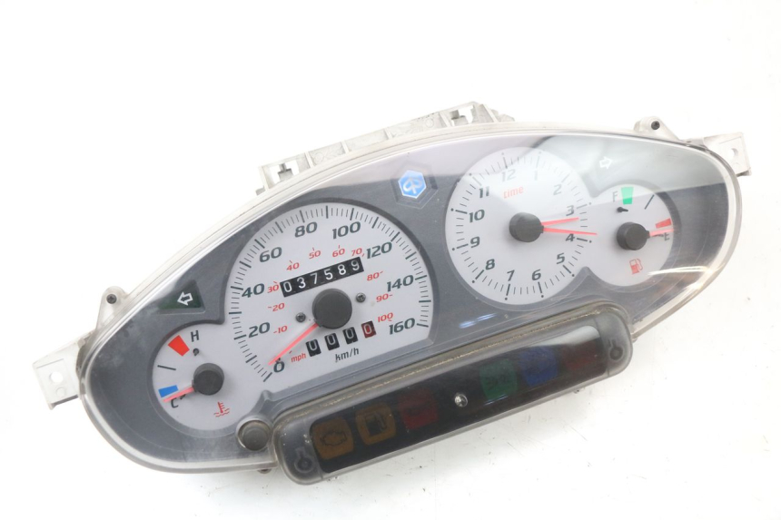 photo de SPEEDOMETER PIAGGIO X8 125 (2004 - 2007)