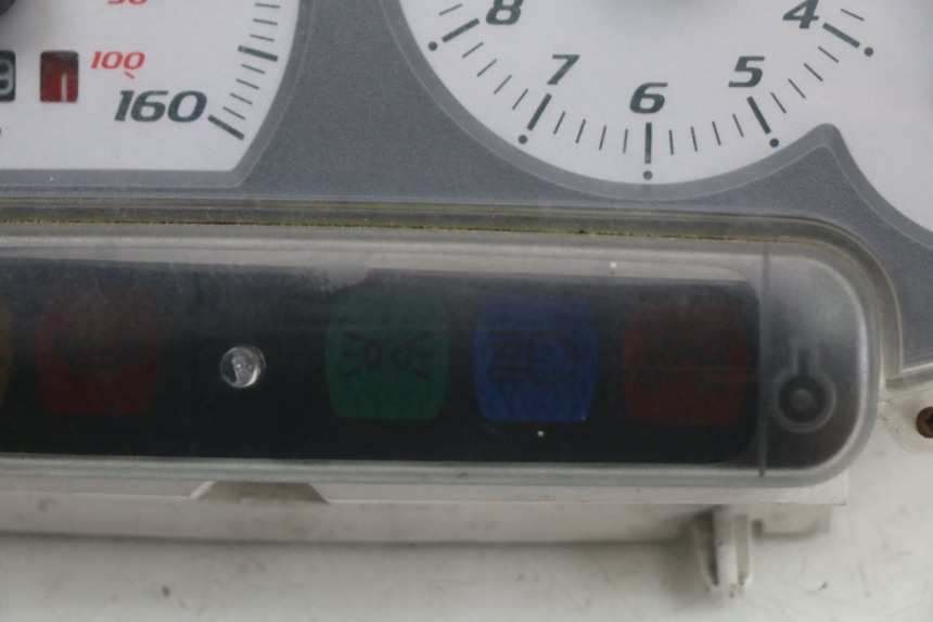 photo de SPEEDOMETER PIAGGIO X8 125 (2004 - 2007)