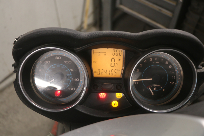 photo de SPEEDOMETER PIAGGIO XEVO - X EVO 125 (2007 - 2016)