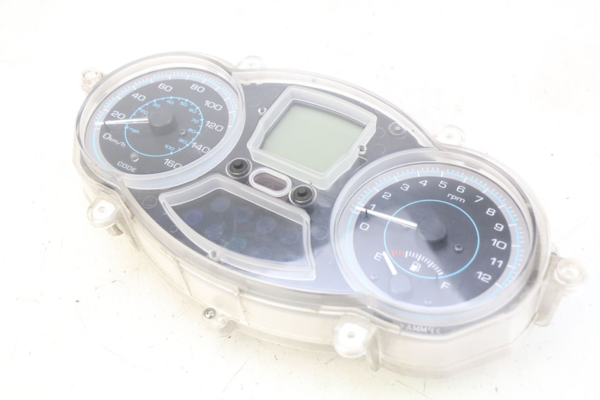 photo de SPEEDOMETER PIAGGIO XEVO - X EVO 125 (2007 - 2016)