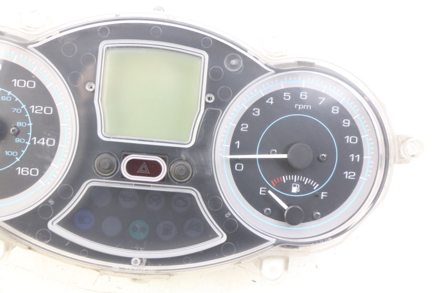 photo de SPEEDOMETER PIAGGIO XEVO - X EVO 125 (2007 - 2016)