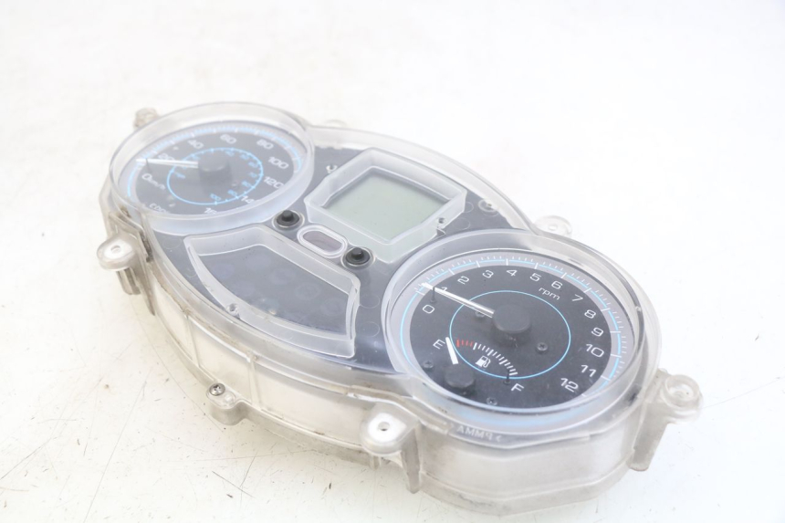 photo de SPEEDOMETER PIAGGIO XEVO - X EVO 125 (2007 - 2016)