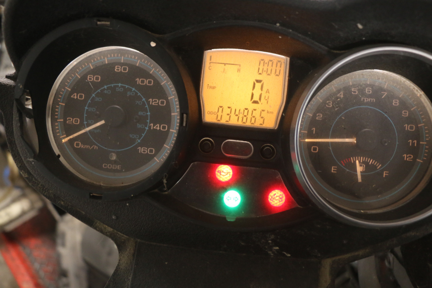 photo de SPEEDOMETER PIAGGIO XEVO - X EVO 125 (2007 - 2016)