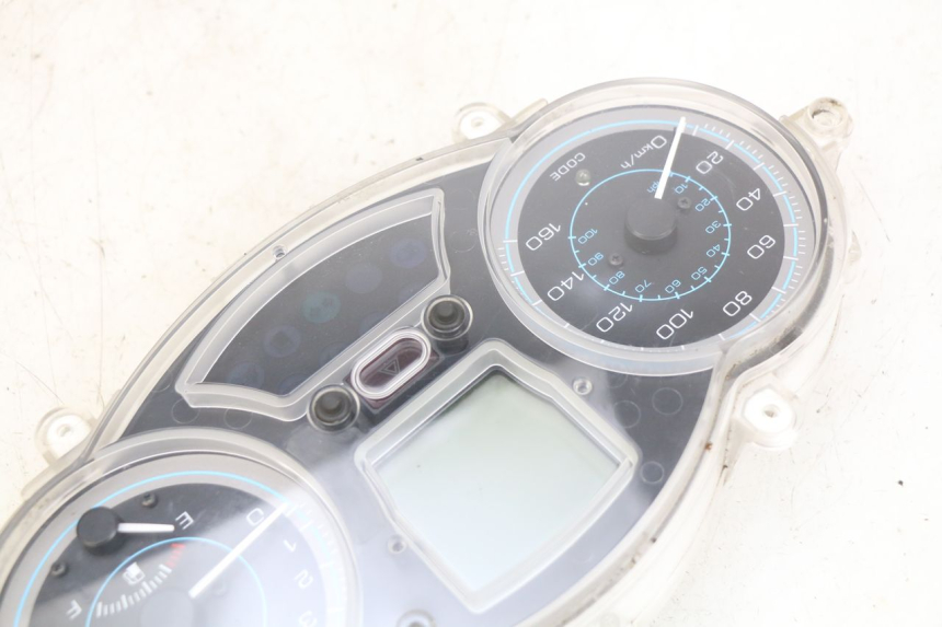 photo de SPEEDOMETER PIAGGIO XEVO - X EVO 125 (2007 - 2016)