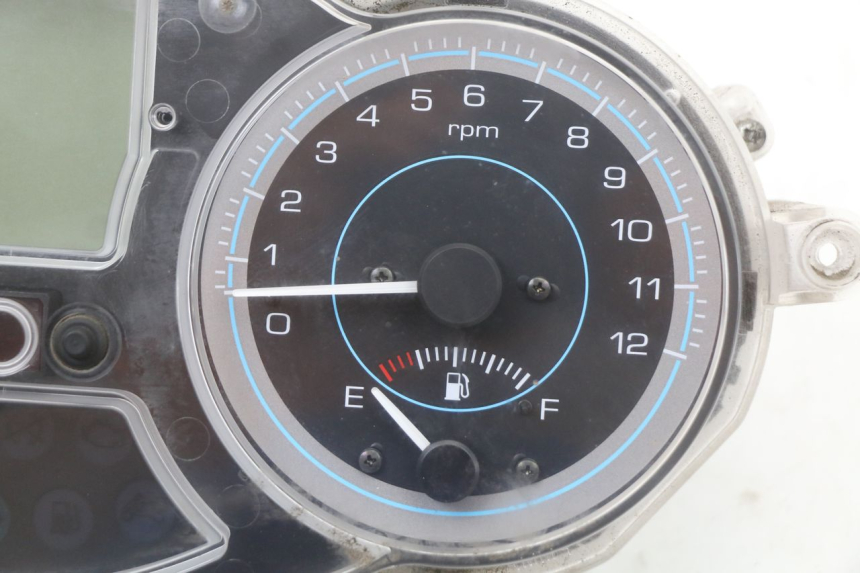 photo de SPEEDOMETER PIAGGIO XEVO - X EVO 125 (2007 - 2016)