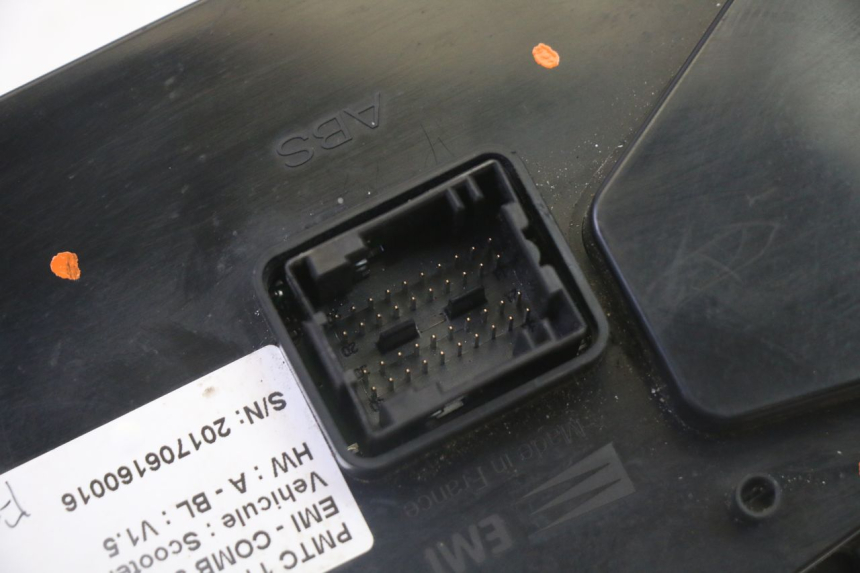 photo de SPEEDOMETER PEUGEOT SATELIS 125 (2013 - 2018)