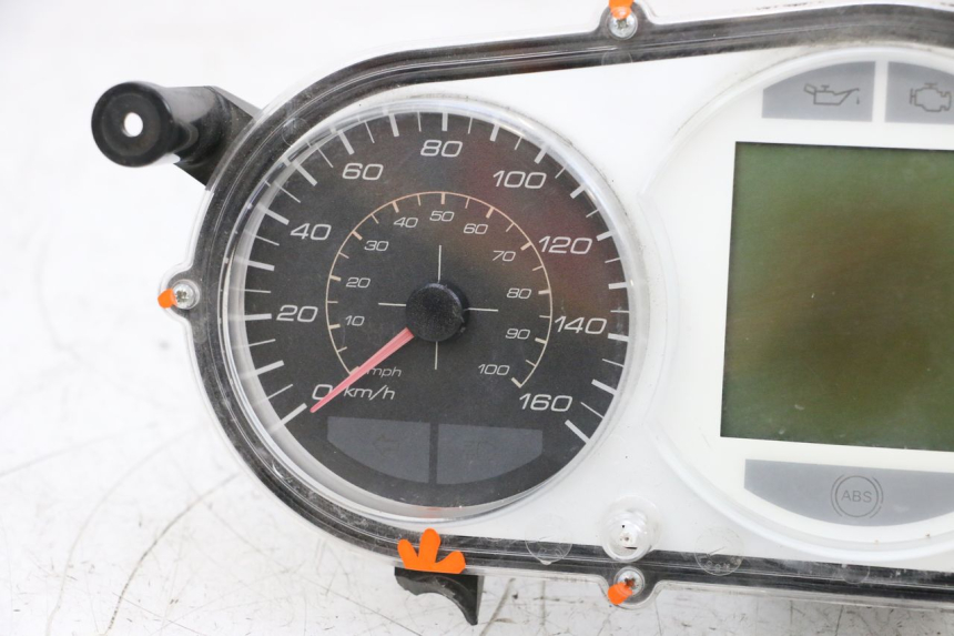 photo de SPEEDOMETER PEUGEOT SATELIS 125 (2013 - 2018) - Supplementary product photo