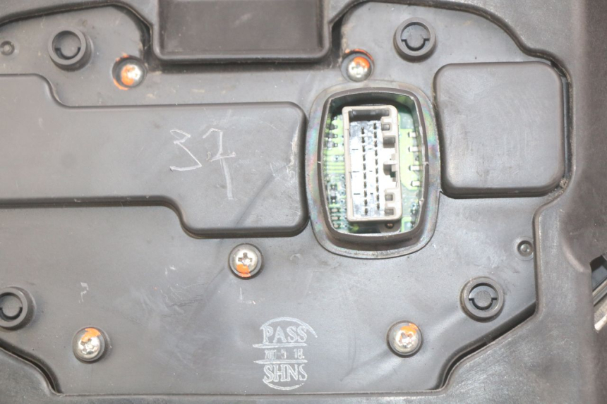 photo de SPEEDOMETER APRILIA SCARABEO LIGHT 125 (2007 - 2011)