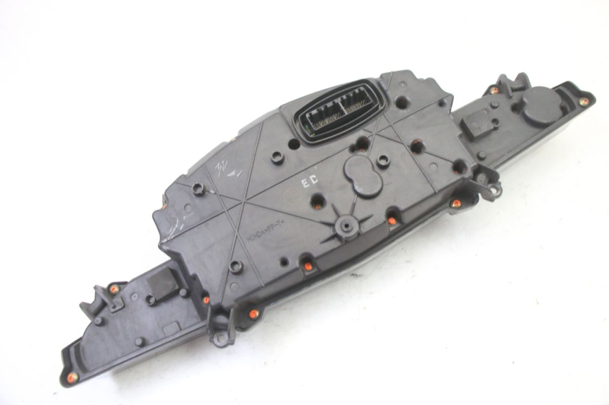 photo de SPEEDOMETER HONDA ST PAN EUROPEAN 1300 (2002 - 2013)