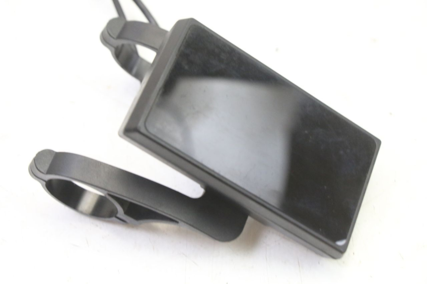 photo de SPEEDOMETER NAMI STELLAR 1