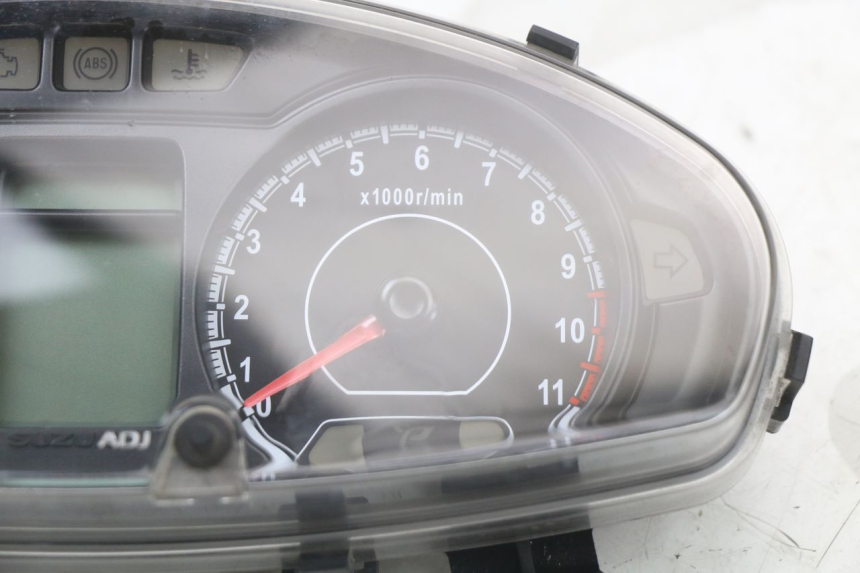 photo de SPEEDOMETER SUZUKI BURGMAN 125 (2018 - 2021)