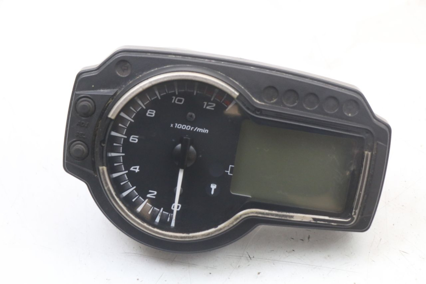 photo de SPEEDOMETER SUZUKI GSR 750 (2011 - 2017)