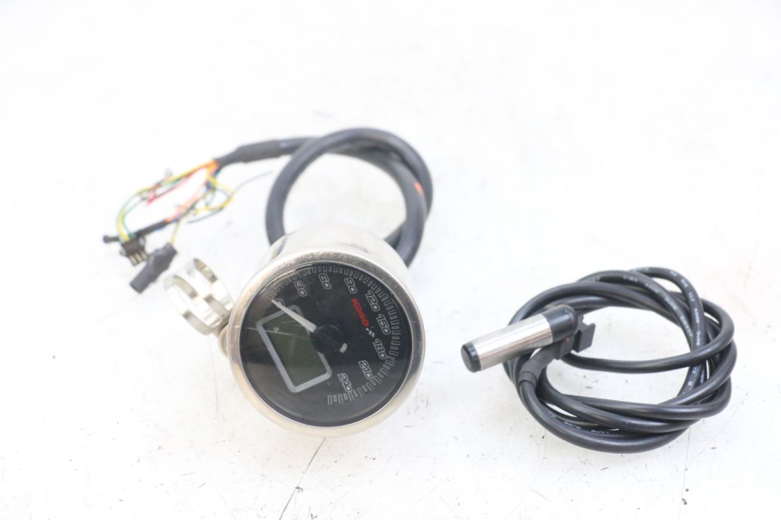 photo de SPEEDOMETER SUZUKI SV N 650 (1999 - 2002)